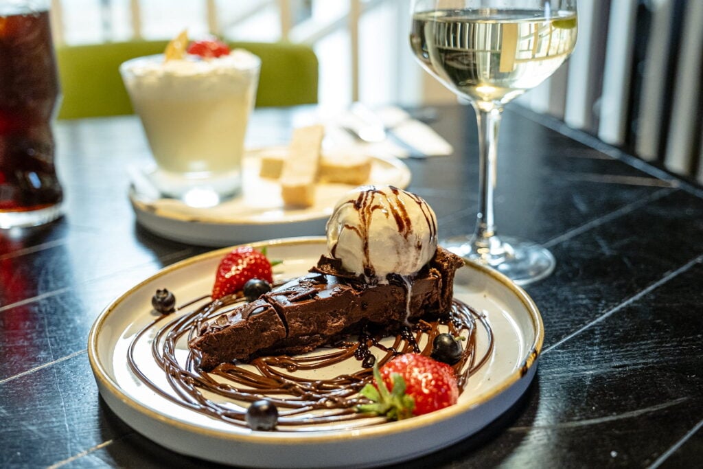 Delicious chocolate cake with cream