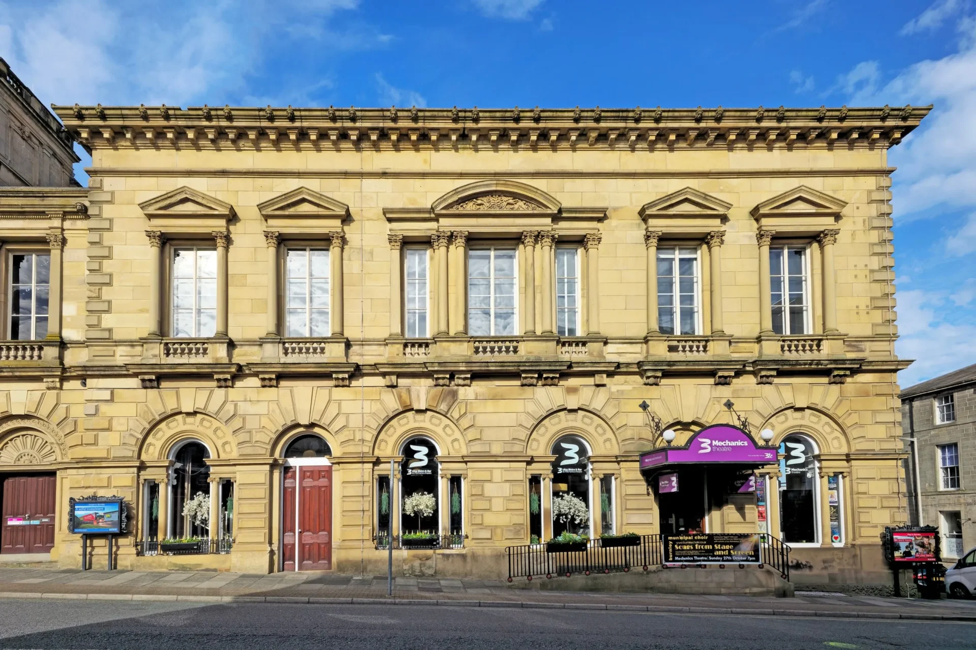A History of Burnley Mechanics